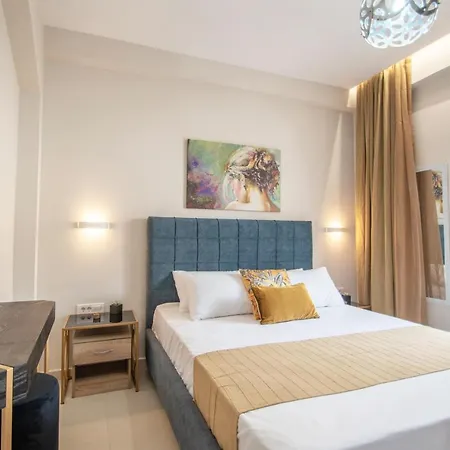 Alcmene Lux Apartment