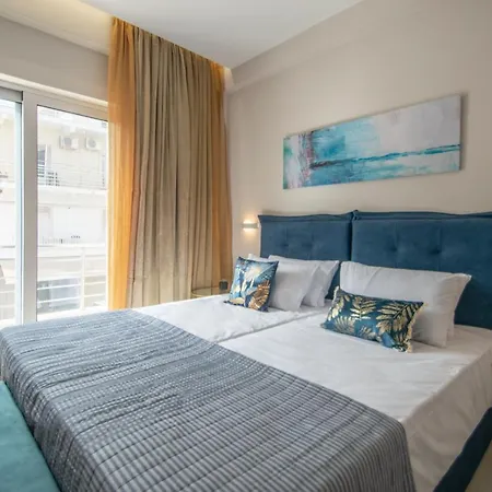 Alcmene Lux Apartment *