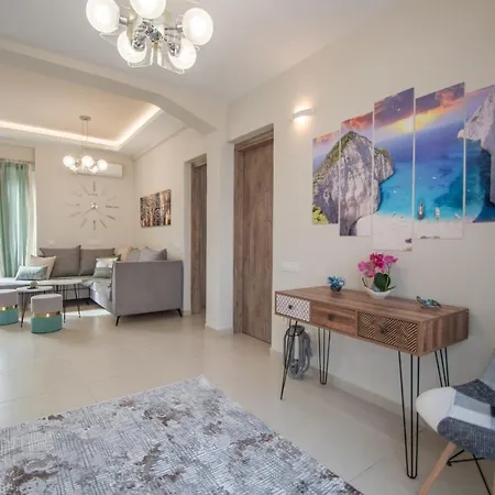 Alcmene Lux Apartment Zakynthos Town